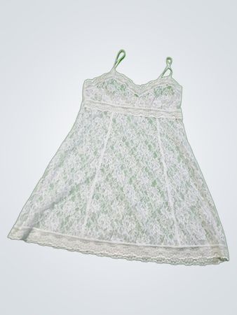 Arianne Lace Chemise