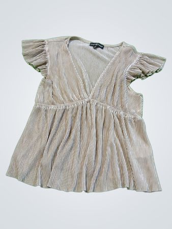 Almost Famous Pleated Top