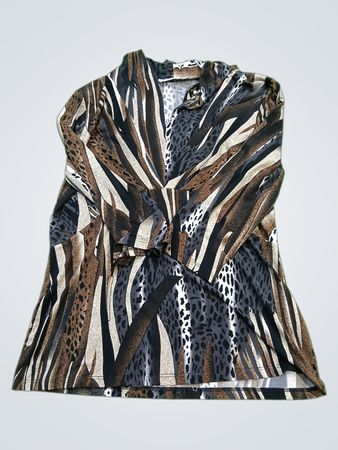 Laura Petites Animal Print Top