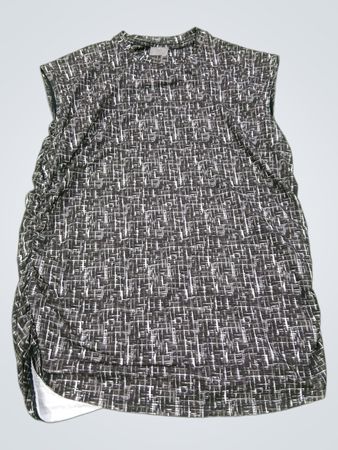 Sleeveless Shirt with Geometric Pattern