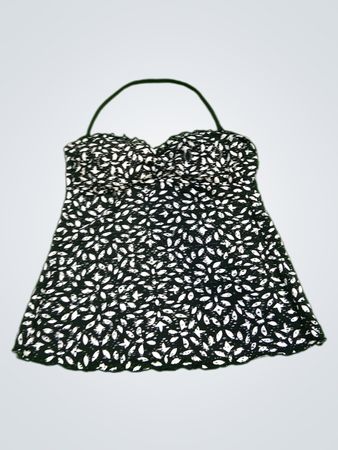 APT.9 Damen Schwarz-Weiße Blumenmuster Halterneck-Badeoberteil