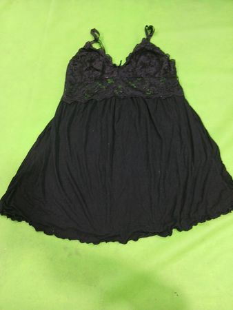 Nuisette en dentelle noire