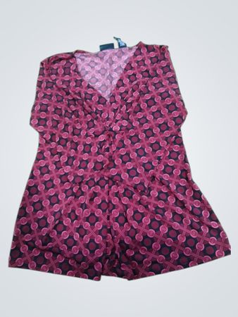 New York & Company Women's Red Geometric Print V-Neck Ruched Blouse