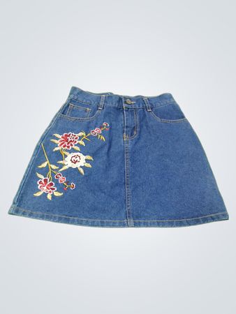 Jeansrock mit gestickten Blumen