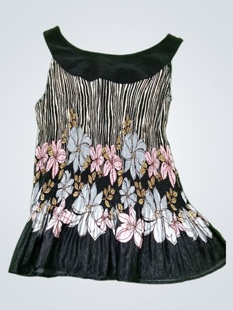 Serene New York Woman Sleeveless Floral Print Top