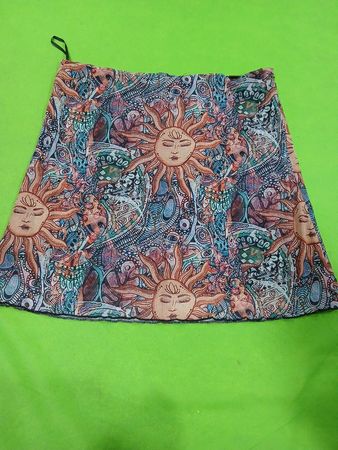 Jupe en A avec imprimé soleil et paisley