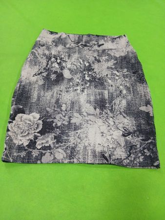 Floral Print Denim Skirt
