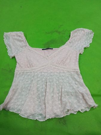 H+H BY HEART HIPS Lace Peplum Top