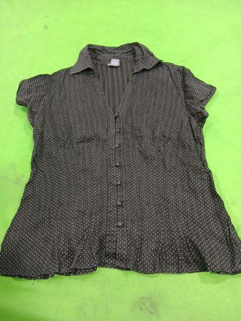Chemise à boutons à pois Ann Taylor