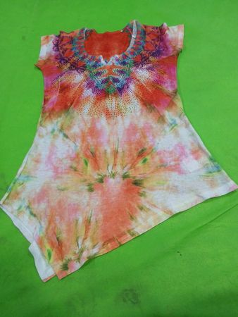 Tunique brodée tie and dye