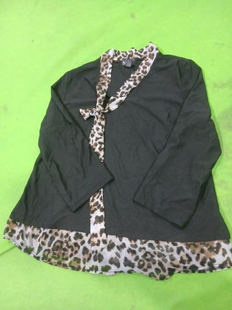 80er-Punk Damen Schwarzes Tunika-Oberteil mit Leopardenmuster-Besatz und langen Ärmeln