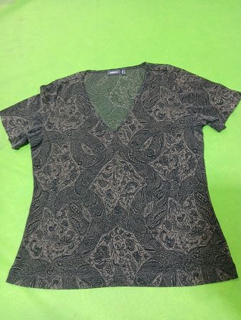 Mexx Damen T-Shirt mit V-Ausschnitt und Druck