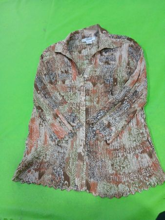 E. Art Designs Damen Bluse mit plissiertem Druck