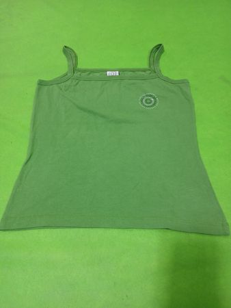 Grüne Camisole