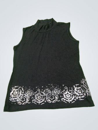 Schwarzes ärmelloses Top mit Stehkragen und Blumenmuster am Saum
