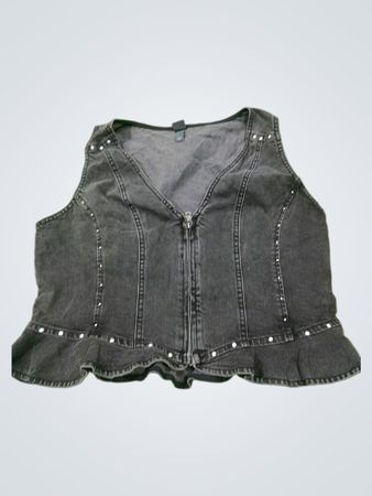 Wild Fable Damen schwarze Jeansweste mit gerüschtem Saum