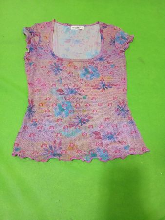 Natural Life "give love laugh" floraler Mesh-Top mit Blumenmuster