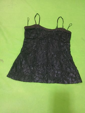 Express Schwarzes Spitzen-Cami-Top