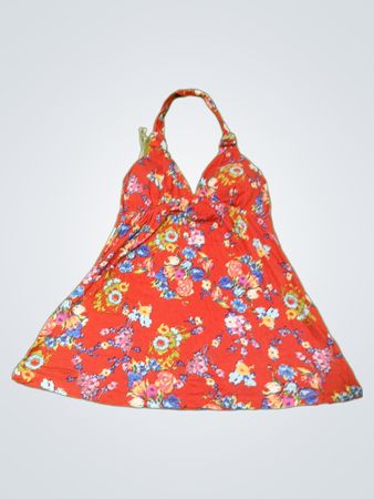 Verführung Rotes Blumenmuster Neckholderkleid