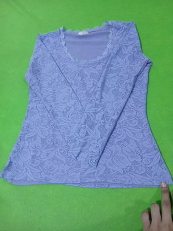Heine Spitzenbesetztes Top