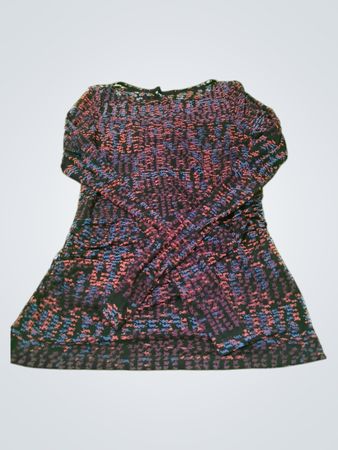 Gerüschtetes Langarmkleid mit abstraktem Druck
