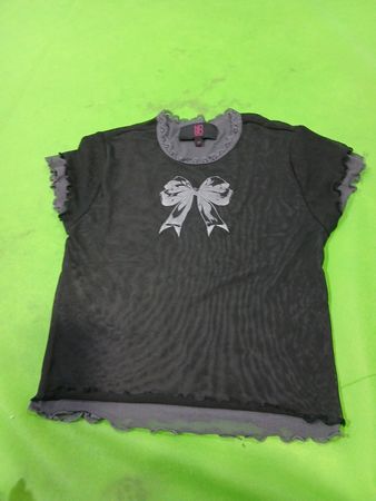 NO BOUNDARIES Schwarzes durchsichtiges T-Shirt mit Schleife