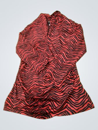 Rafaella Studio Rotes und schwarzes Zebra‑Muster Langarmoberteil