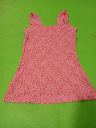 Rosa Spitzen-Top mit Blumenmuster