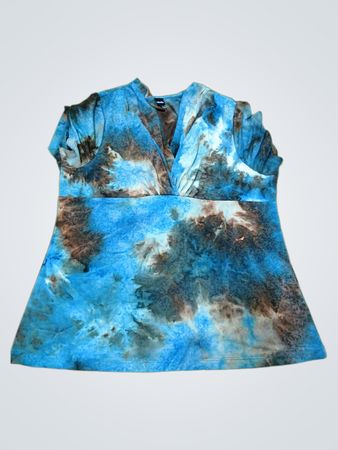Rafaella Women's Blue Tie-Dye V-Neck Top