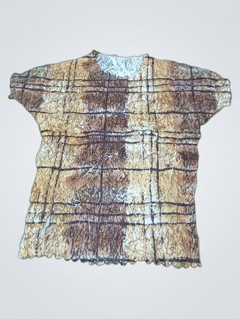 T‑Shirt mit Karo- und abstraktem Muster
