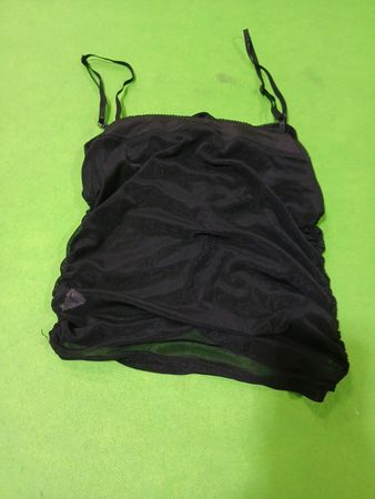 Schwarzes gerafftes Camisole