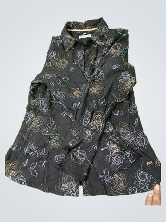 POINT ZERO Schwarze Bluse mit Blumenmuster