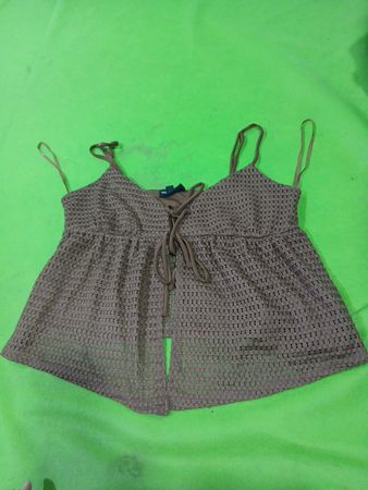 Mixed Threads Los Angeles Spitzen-Crop-Top