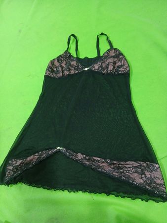 Schwarze Spitzen-Chemise