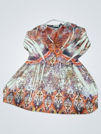 ein One World Damenkleid