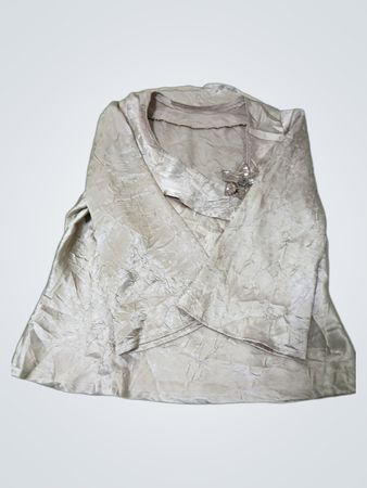 Beiger strukturierter Blazer mit Brosche