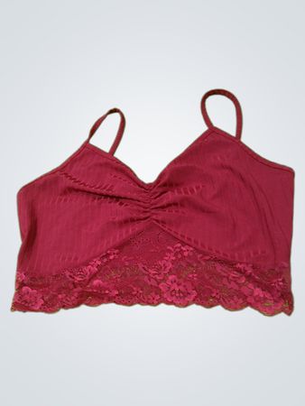 Burgunderfarbene Camisole mit Spitzenbesatz