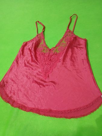 Rosa Spitzenbesatz-Camisole