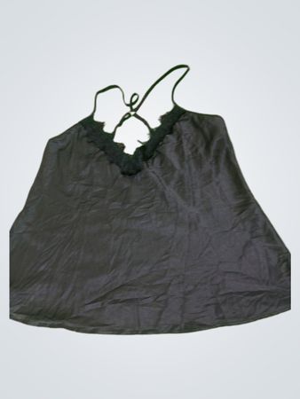 Spitzenbesetztes Camisole mit schwarzer Spitze