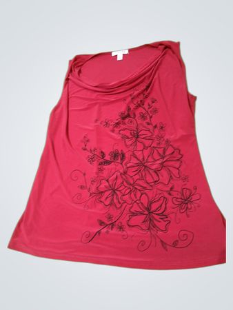 Dressbarn Rotes ärmelloses Oberteil mit Blumenmuster