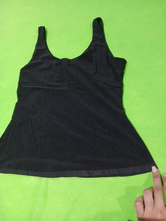 Schwarzes Tanktop