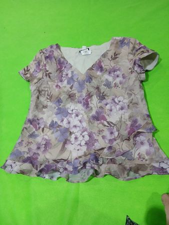 MISS DONNY PETITE 6P Floral Ruffle Blouse