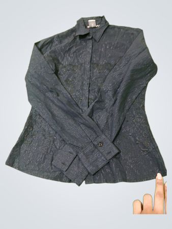 TRISTAN AJUSTÉ/FITTED Schwarzes strukturiertes Hemd mit Knopfleiste