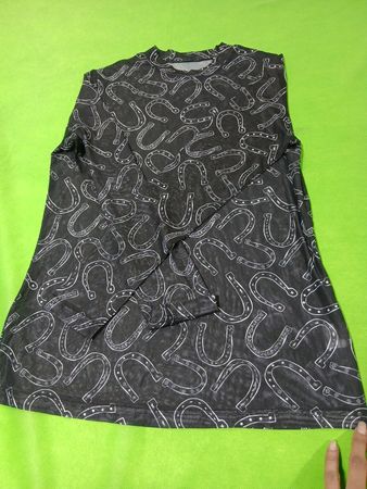 Schwarzes Mesh-T-Shirt mit Hufeisen-Print