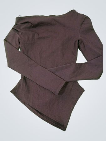 Top marrone a maniche lunghe