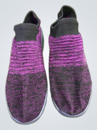 Scarpe da ginnastica viola e grigie