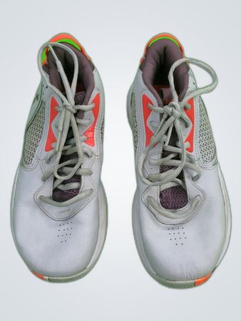 Under Armour Youth Sneakers