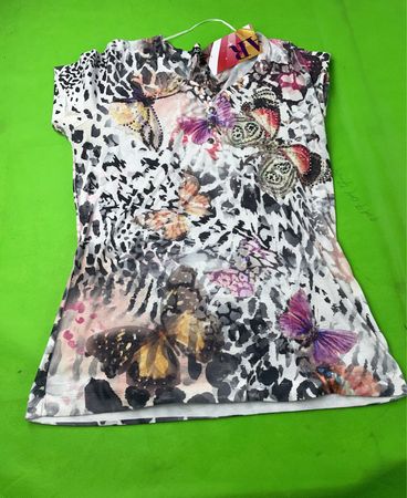 APT9 Graphic Tank Top