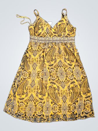 APT.9 Gelbes Paisley-Smoked Kleid