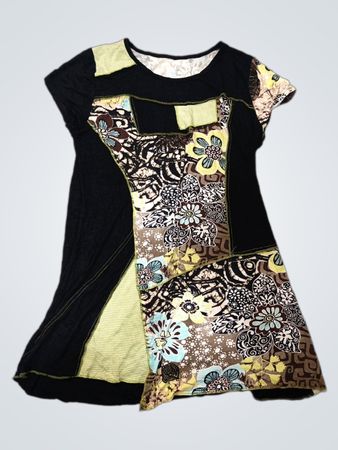Patchwork-Print T-Shirt Kleid